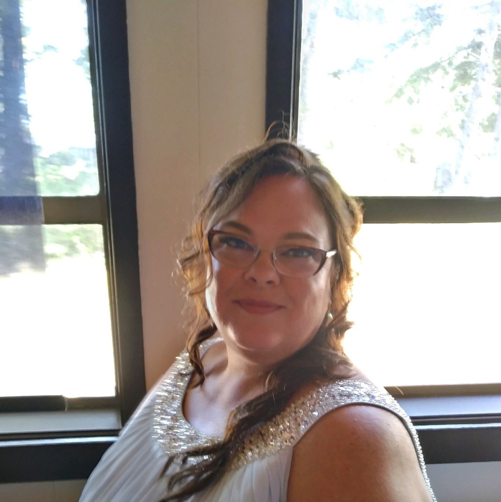 Meet your Posher, Sharon